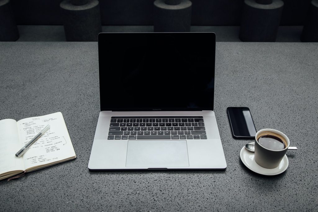 picture of laptop and supplies for writing for the web